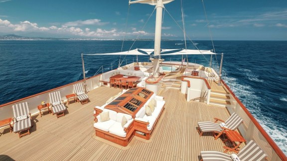 Sun Deck