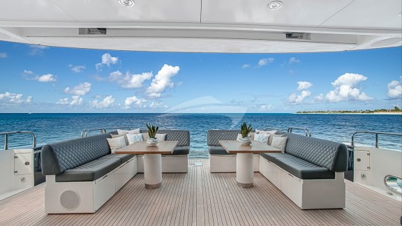 Aft deck seating area