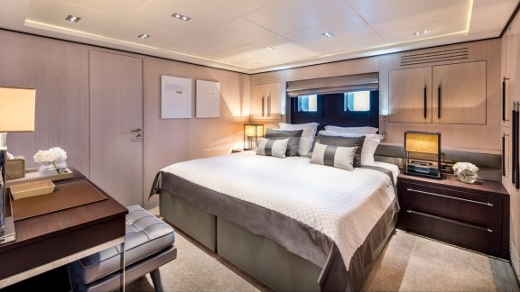 Image of GRAYZONE yacht #8