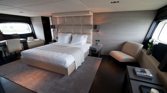 VIP Cabin