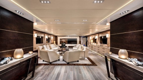 Image of GRAYZONE yacht #2