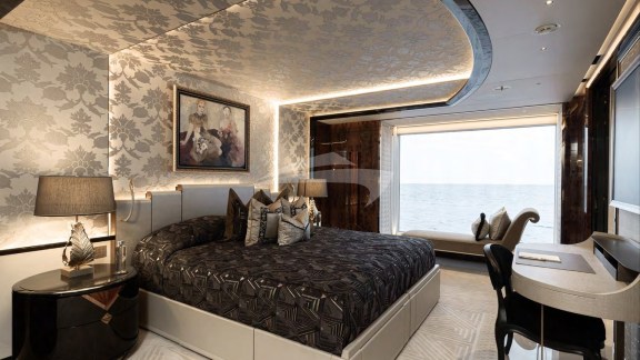 Image of KISMET yacht #28