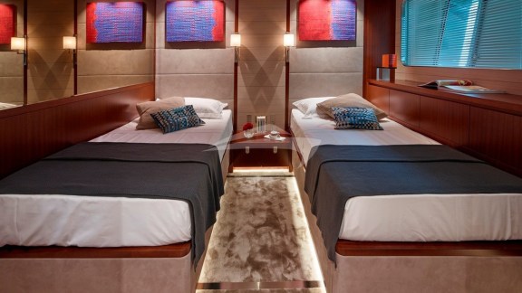 Guest Twin Convertible