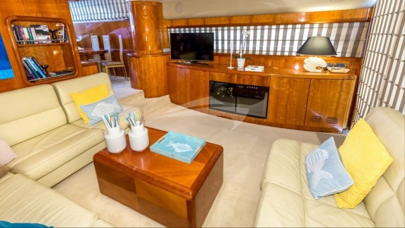 saloon and entertainment area