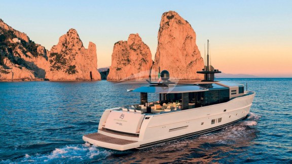 Image of BOOMSHAKALAKA yacht #11