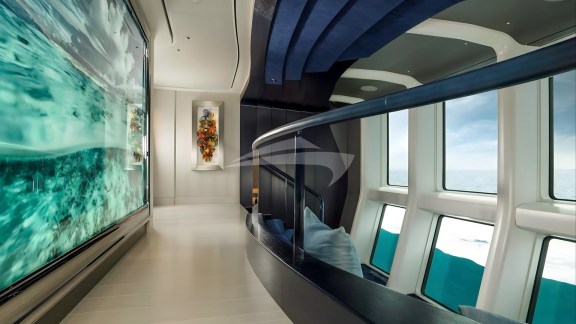 Image of M'BRACE yacht #25