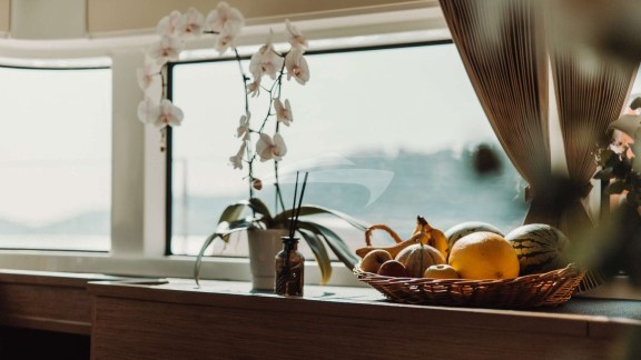 Image of SERENITE yacht #16