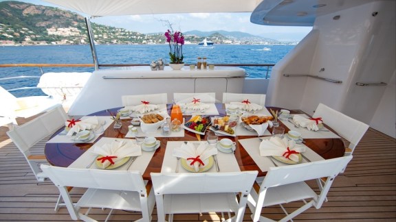 Aft Deck Dining