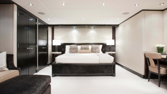 Motor yacht CARPE DIEM for charter - Double cabin