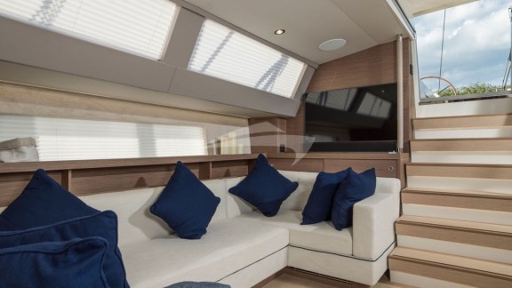 Image of GIGI OF LYMINGTON yacht #12