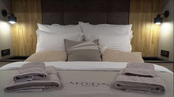 VIP cabin on sister vessel Moonlight