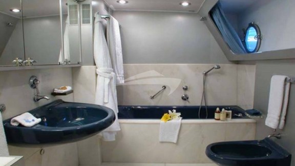 Image of AVA yacht #5