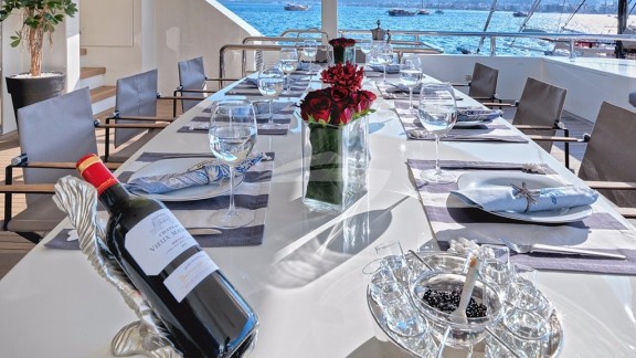 Image of QUEEN MARE yacht #7