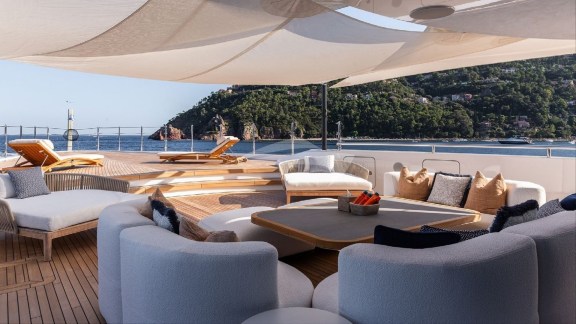 Image of LADY A yacht #9