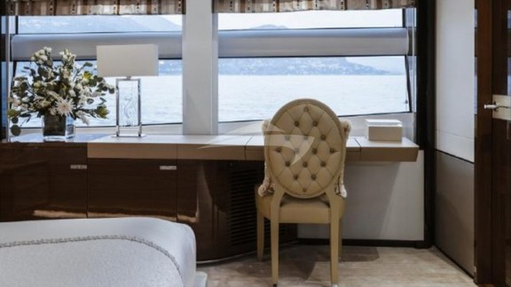 Master Stateroom Desk