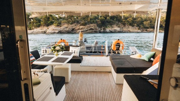 Image of SERENITE yacht #5