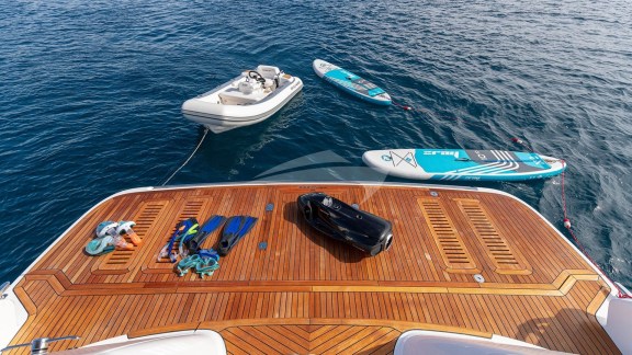 Image of WILJIM V yacht #30