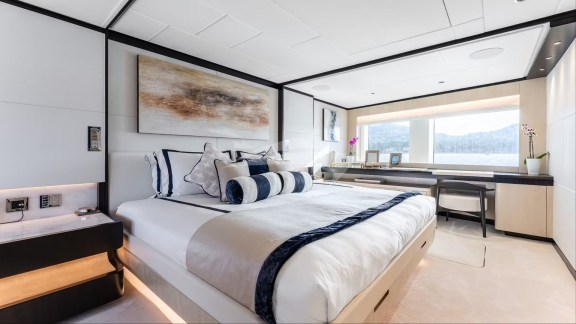 Image of OPTIMISM yacht #7