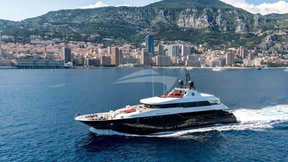 Image of GRAYZONE yacht #22