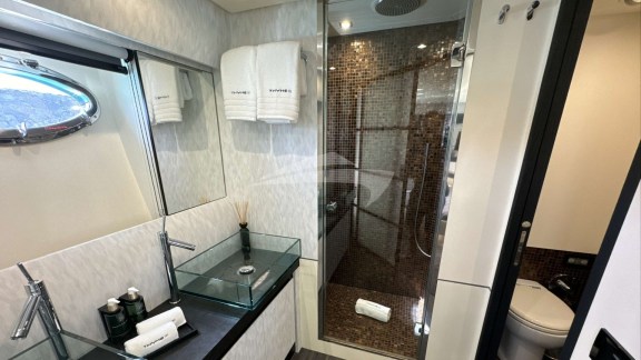 Image of THYKE III yacht #4