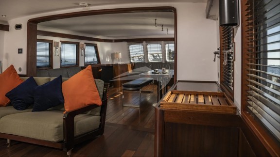 Image of LA FENICE yacht #9