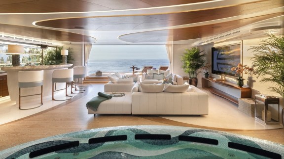 Image of AHPO yacht #8