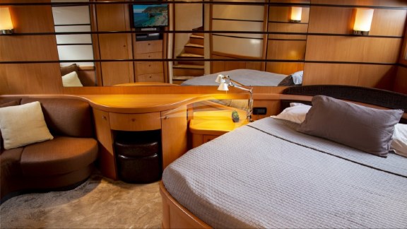 Master Cabin and Office