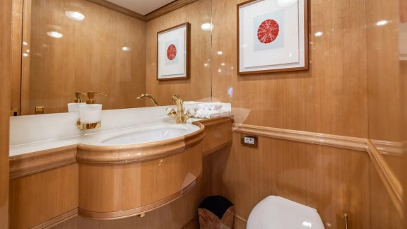 Image of MAXIMUS yacht #16