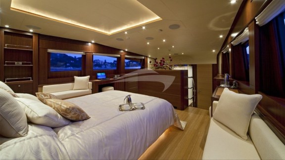 Image of SOIREE yacht #8
