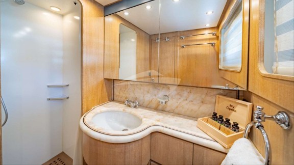 Image of OPERA yacht #13