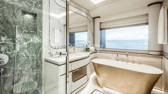 Image of AHPO yacht #26