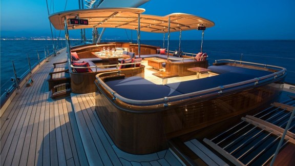 Deck Seating