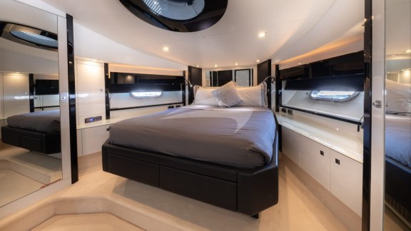 VIP Cabin