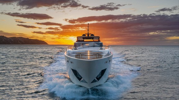 FerrettiYachts1000NewExteriors_0008_50794