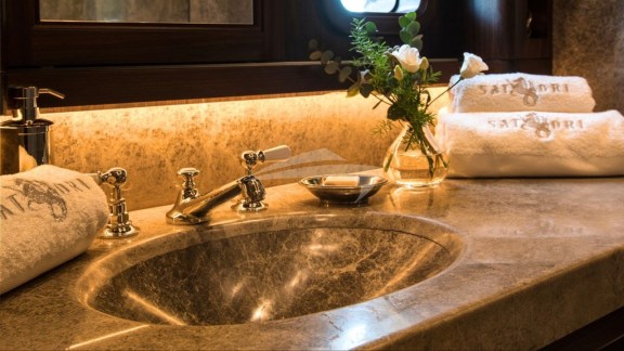 SATORI - Guest Cabin Ensuite