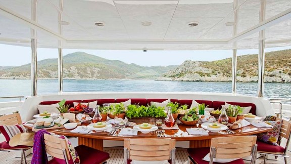 Image of METSUYAN IV yacht #12