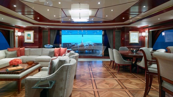 Skylounge - view aft