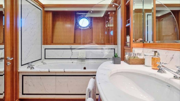 Image of BURRASCA yacht #16