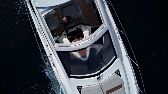 Image of 888 yacht #2