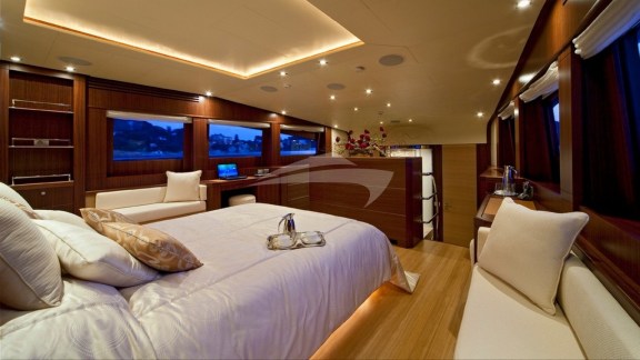 Image of SOIREE yacht #18