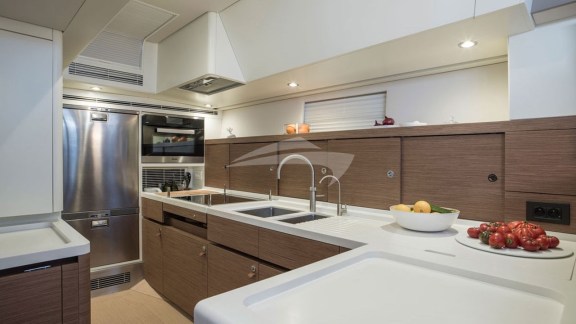 Image of GIGI OF LYMINGTON yacht #23