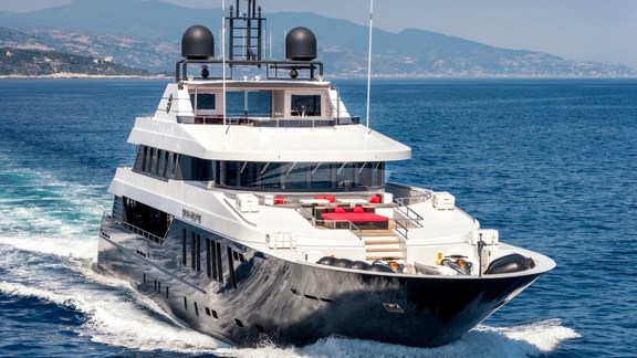 Image of GRAYZONE yacht #25