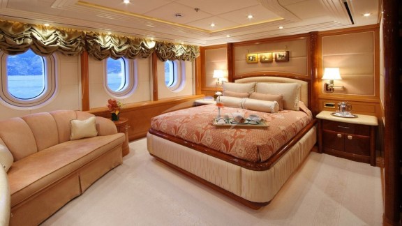VIP Cabin