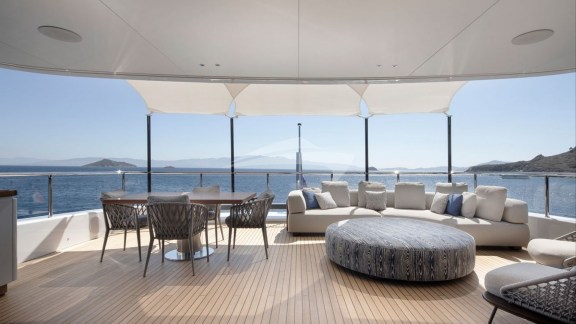 Image of LEXSEA yacht #30