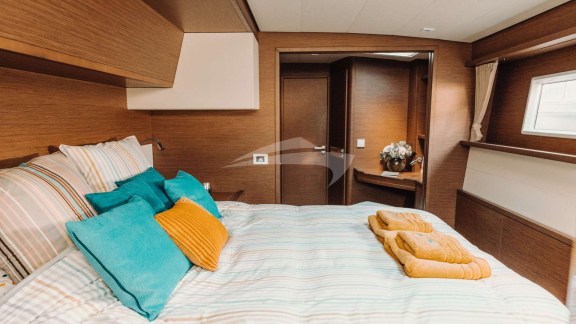 Image of SERENITE yacht #7