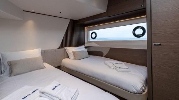 Image of WILJIM V yacht #24