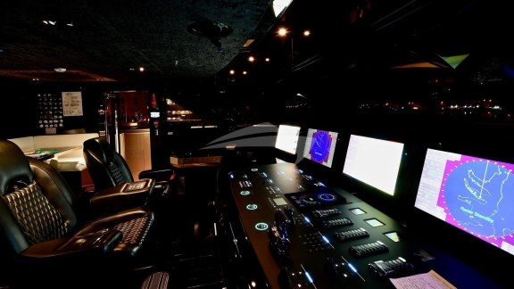 Image of SARASTAR yacht #12