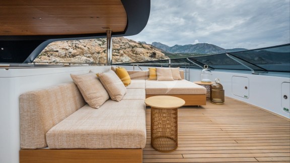 Deck Seating