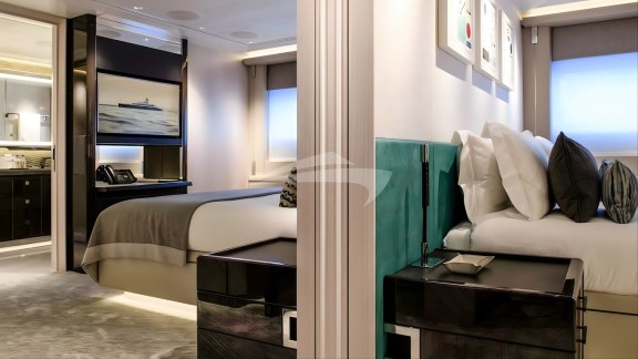 Image of M'BRACE yacht #5