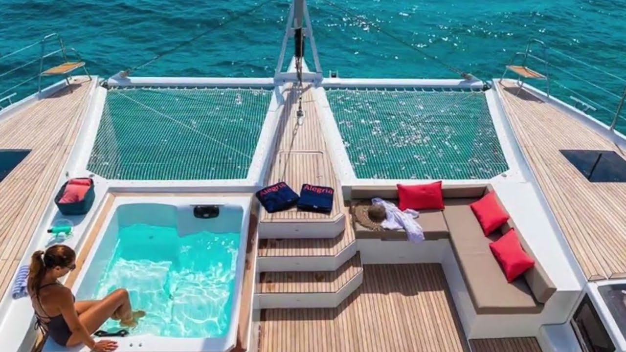 Yacht Video